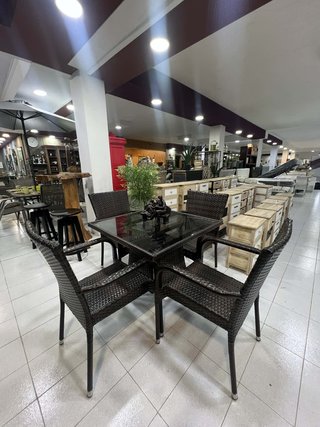 Mesa Exterior Rattan + 4 Sillas Oferta