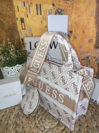 Bolso Guess Marrón y Beige