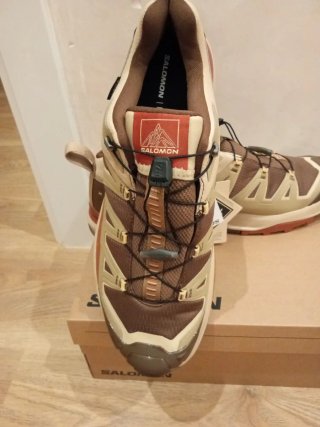 Salomon Botas de trekking beige y marrón