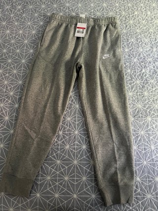 Pantalón Nike Gris Talla L Nuevo con etiquetas