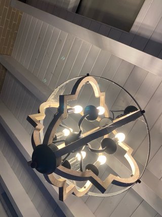 Lámpara de techo rústica madera y metal