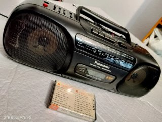 Radio Cassette Panasonic RX-FS440.