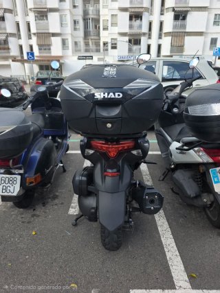 Zontes 350 Maxi Scooter