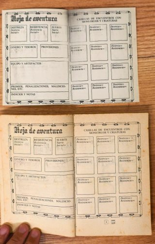 Libro juego "Khare, Ciudad de las Mil Trampas"