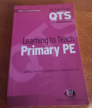 Learning to Teach Primary PE - Educacion fisica