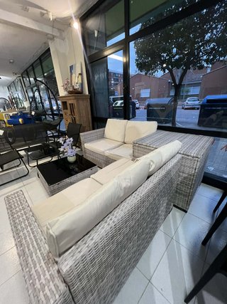 Set Exterior Ratán Gris con Baúl
