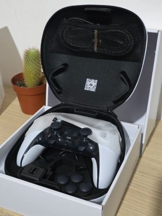 Mando DualSense Edge Sony