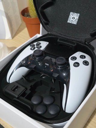 Mando DualSense Edge Sony