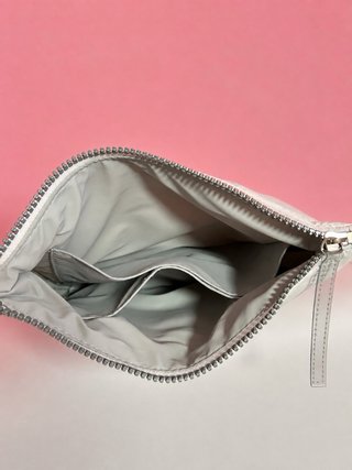 Neceser Loewe Blanco y Plateado Nuevo