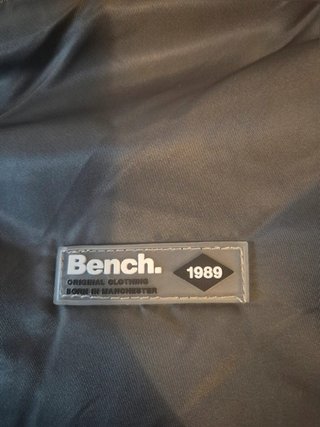 Cazadora bomber Bench gris con capucha talla L...