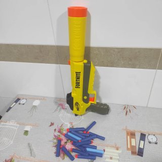 NERF Fortnite SP-L + silenciador + muchos dardos