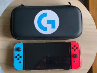 Bolsa Rígida Transporte Nintendo Switch & OLED