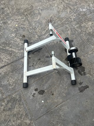 Rodillo de entrenamiento para bicicleta