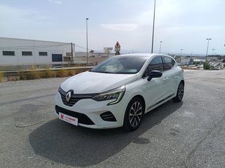 Renault Clio 2023