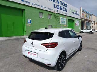 Renault Clio 2023