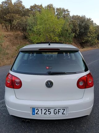 Volkswagen Golf GT Full Equipe 140cv Único Dueño