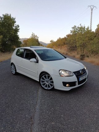 Volkswagen Golf GT Full Equipe 140cv Único Dueño