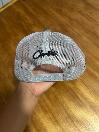 Gorra Corteiz Gris y Negra