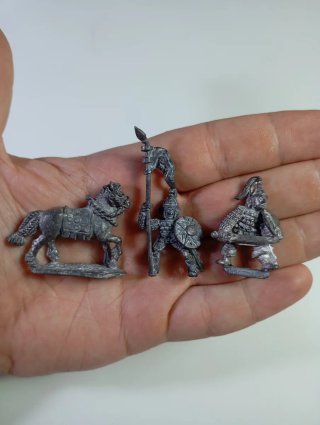 Jinete de Rohan el señor de los anillos warhammer