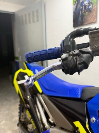 Yamaha YZF 450 Motocross Azul/Amarillo