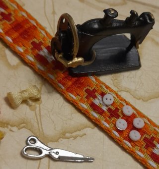 Miniaturas Casa Muñecas: Máquina Coser