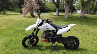 Moto Cross 125cc 4 Tiempos Blanca semi automática