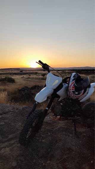 Moto Cross 125cc 4 Tiempos Blanca semi automática