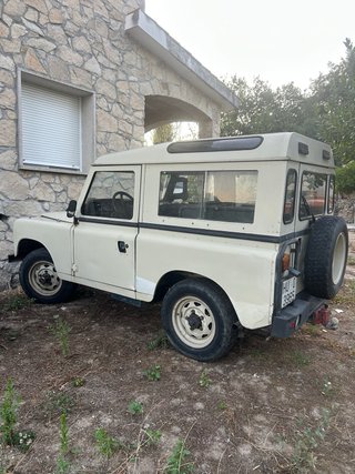 Land Rover Santana 1985