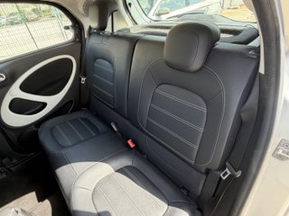 CUOTA 145 € smart forfour 2015