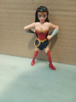 Figuras Marvel: Spiderman, Batman, Wonder Woman