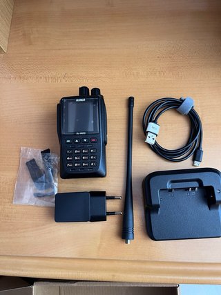 Alinco DJ-MDS Walkie Analógico/Digital DMR