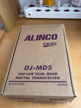 Alinco DJ-MDS Walkie Analógico/Digital DMR