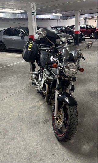 Suzuki Bandit 600 Negra