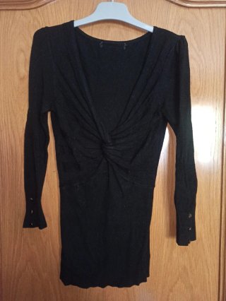 Blusa negra manga larga