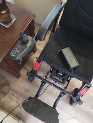 Vendo silla electrica a estrenar
