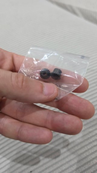 Engranajes cónicos pequeños