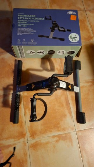 Pedaleador Estático Plegable . Crane