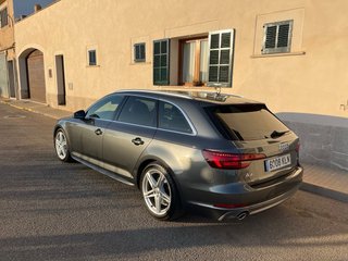Audi A4 2017