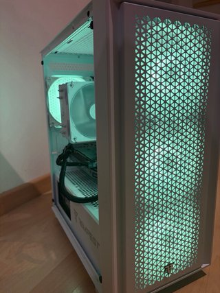 PC Gaming Ryzen 7 3700X + RTX 2060 | 16GB RAM |