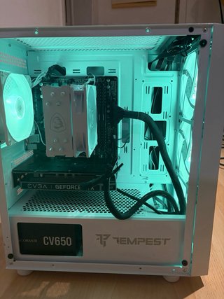 PC Gaming Ryzen 7 3700X + RTX 2060 | 16GB RAM |