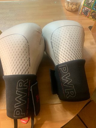 Guantes Boxeo Charlie y Decathlon