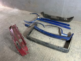 ALETINES Y TALONERAS BMW E30 325ix COUPE