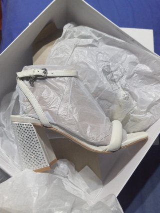 Zapatos tacón Guess mujer talla 36 PvP 155€