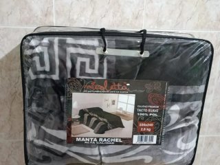 Mantas Rachel 220x240 cm peso 2.8kg tacto suave.