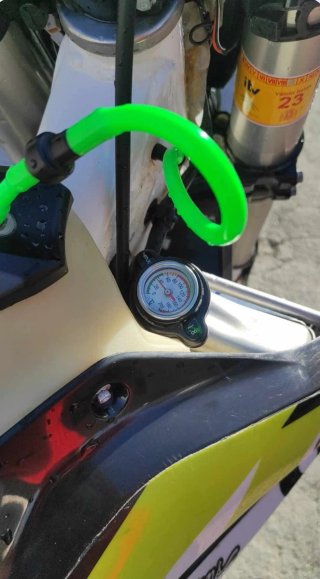 Husqvarna TE300 Enduro Moto