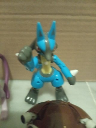 Figuras Pokémon Snorlax y Blastoise