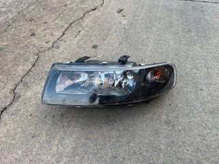 Despiece Seat Leon MK1 Faro Izquierdo