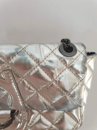 Bolso Purificación García plateado