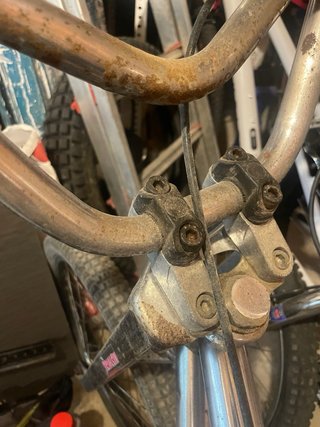 Bici da trial Monty e Monty Hydra