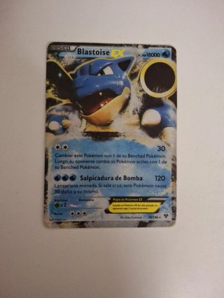 Carta Pokémon Blastoise EX 18000 de 2014. Negociab